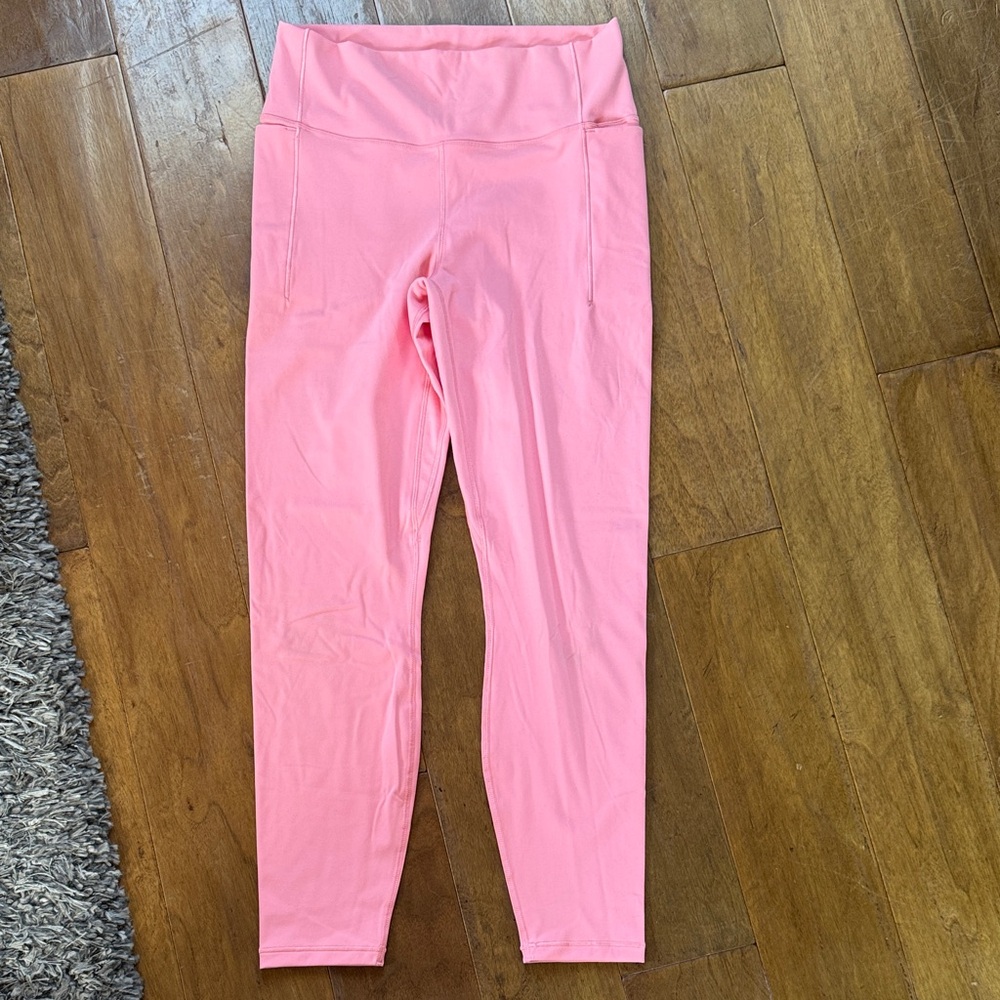 Women's Pink High-Rise 7/8 Leggings